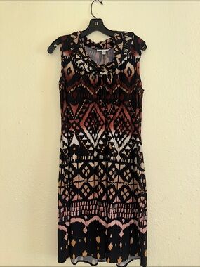 madison leigh Black and Pink Sleeveless Printed Midi Dress EUC